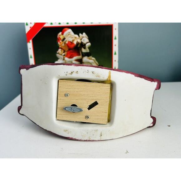 Vintage Target Music Box Santa on Rocking Horse Ceramic Musical In Original Box - Picture 8 of 10